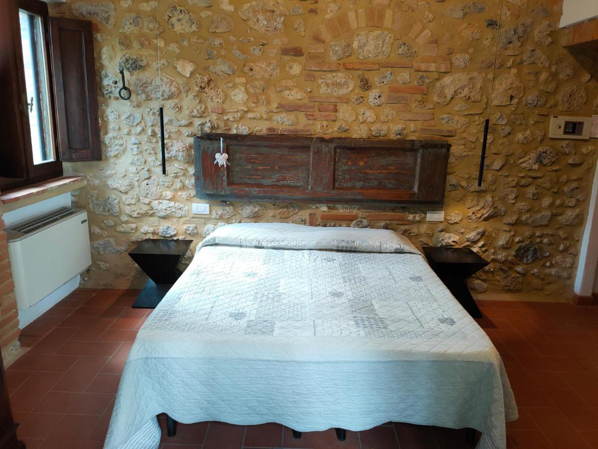 Agriturismo Casanova Di Pescille San Gimignano Exteriér fotografie