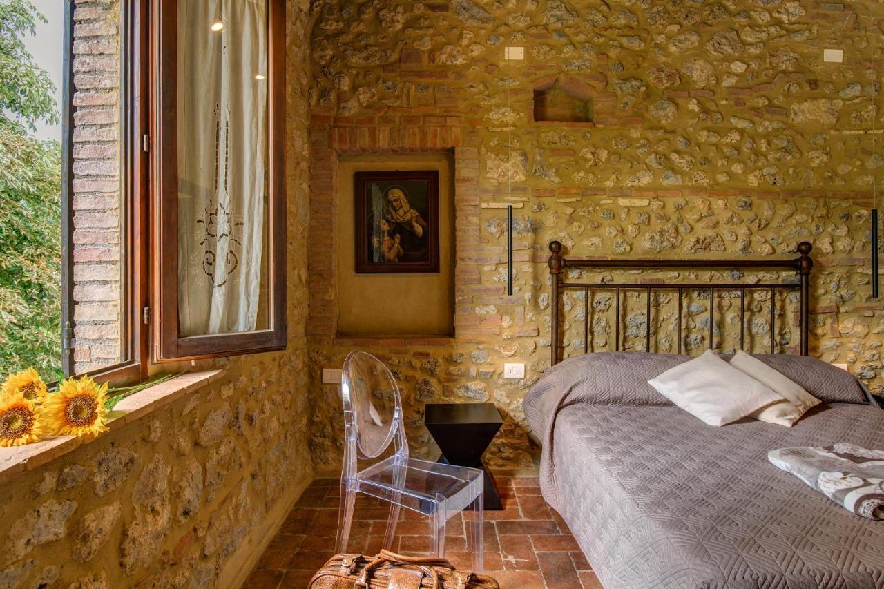 Agriturismo Casanova Di Pescille San Gimignano Exteriér fotografie
