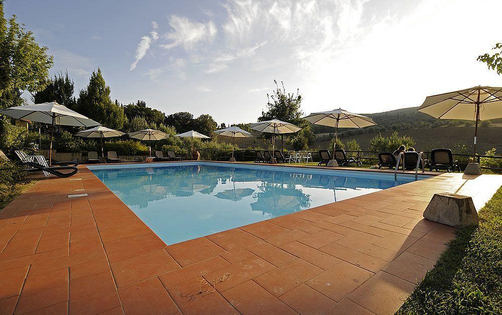 Agriturismo Casanova Di Pescille San Gimignano Exteriér fotografie