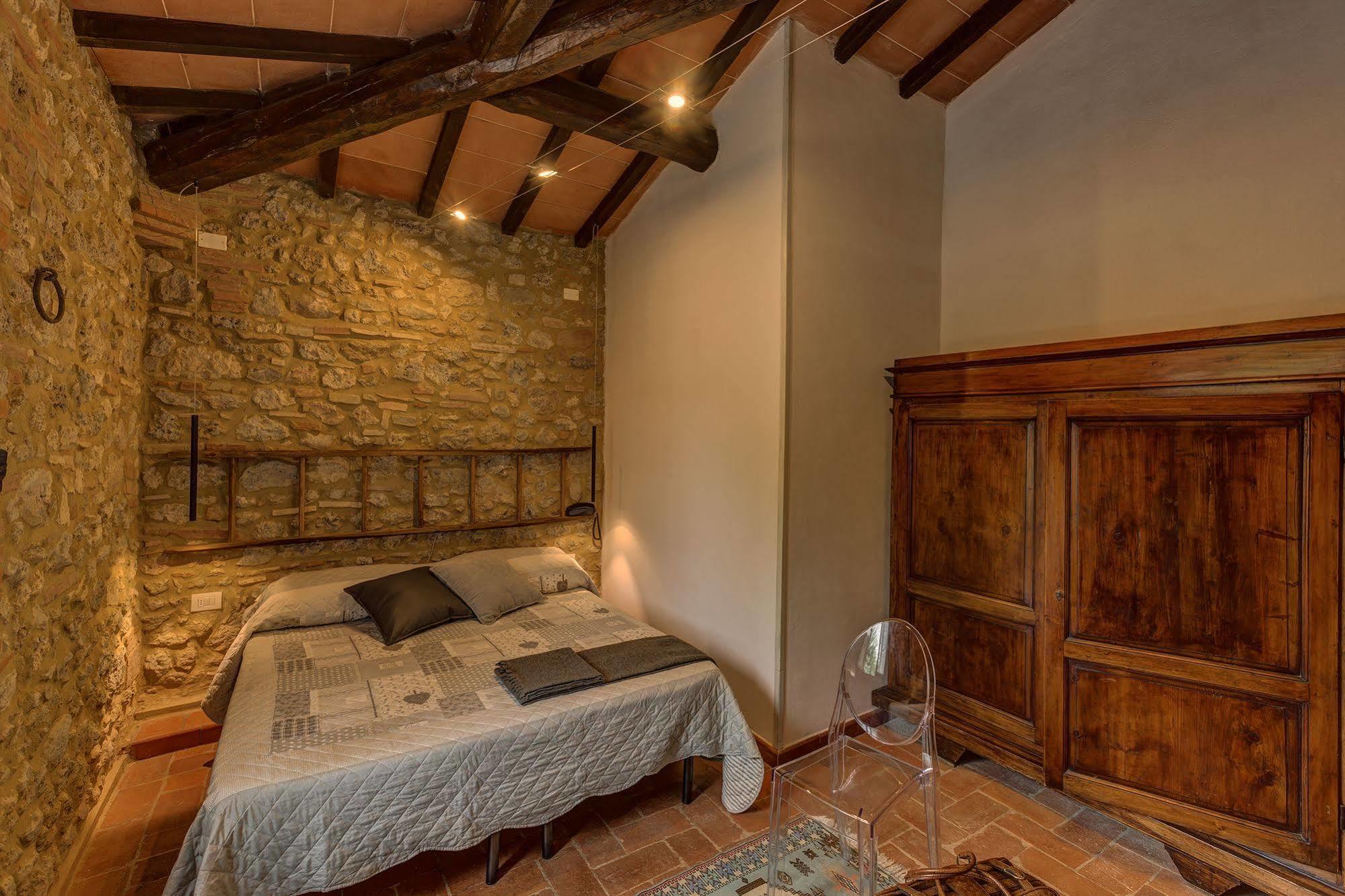 Agriturismo Casanova Di Pescille San Gimignano Exteriér fotografie